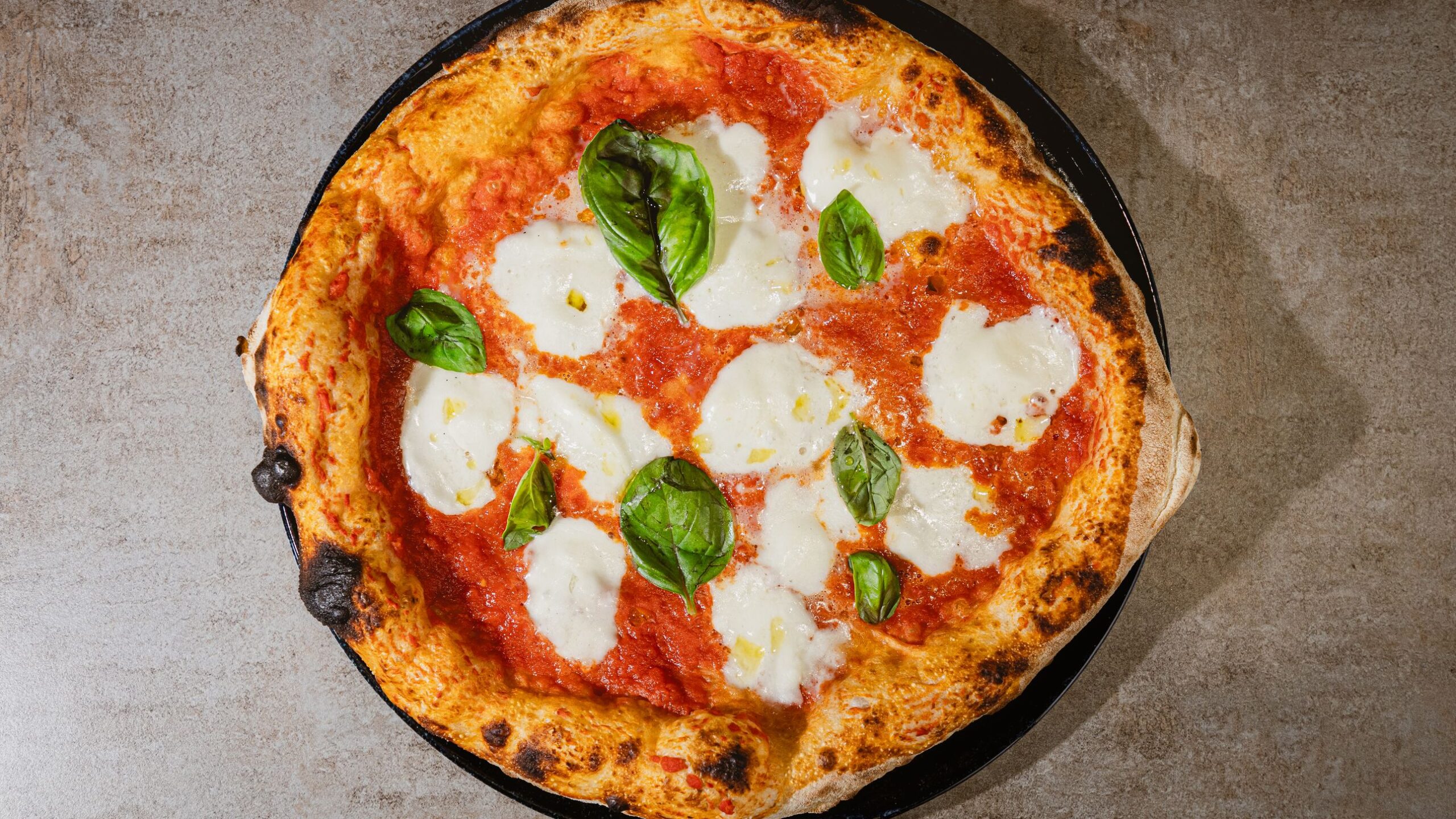 As melhores pizzarias em Nápoles, as reais: 10 endereços