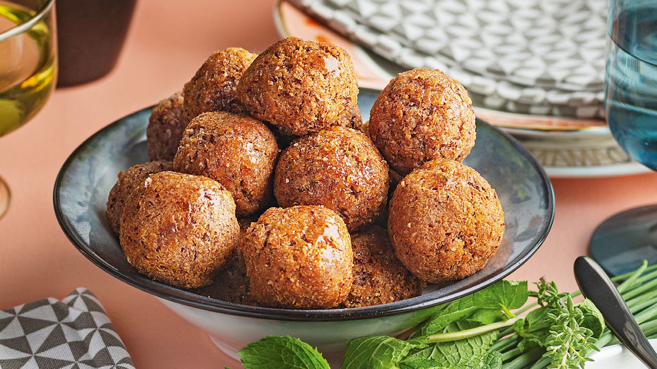 Receita de almôndegas de feijão misto